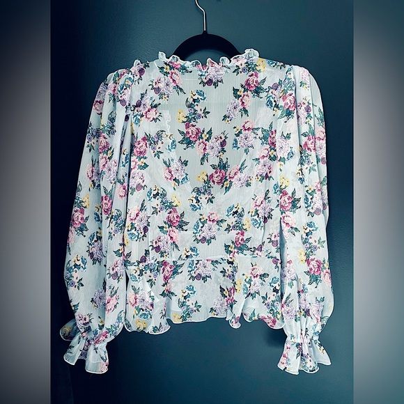 Zara floral cropped guipure top / blouse with long sleeves - Picture 2 of 5